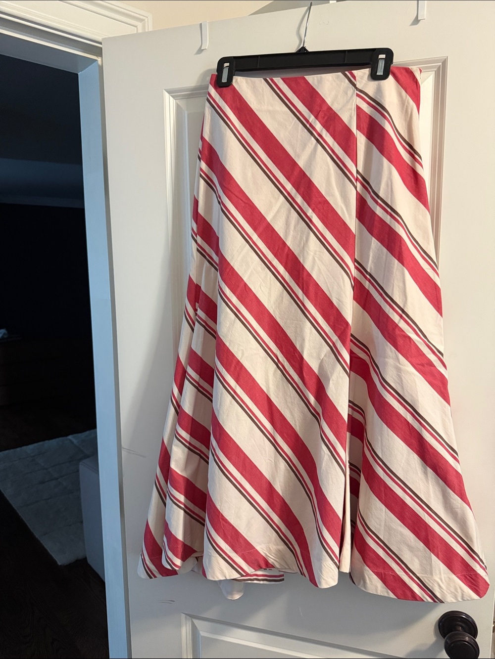 Zara Cream and Red Diagonal Stripe Midi Skirt
